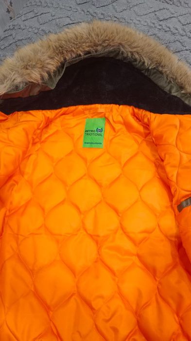 Куртка зимняя укороченая