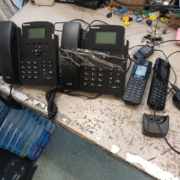 IP телефони DP720 и SP-R50P