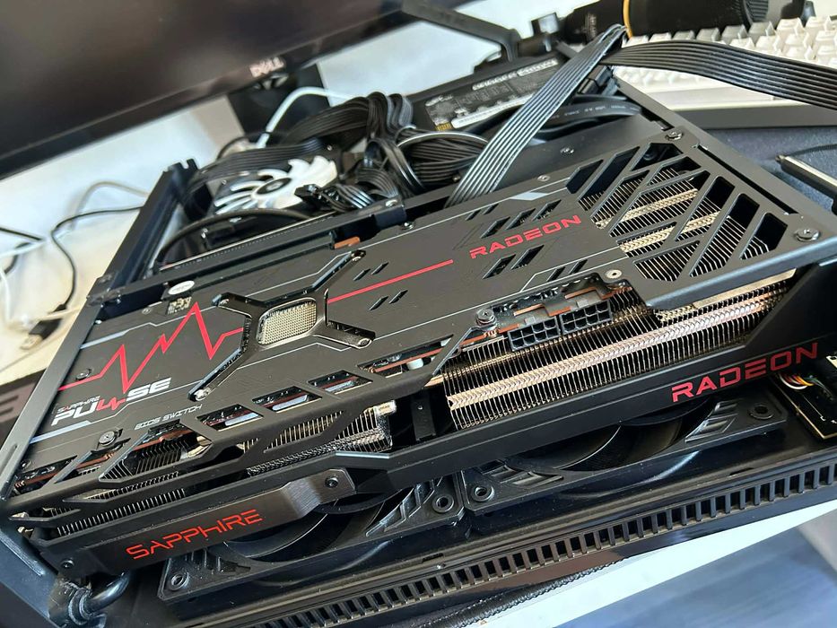 Carcasa PC Fractal design node 202 mini-ITX