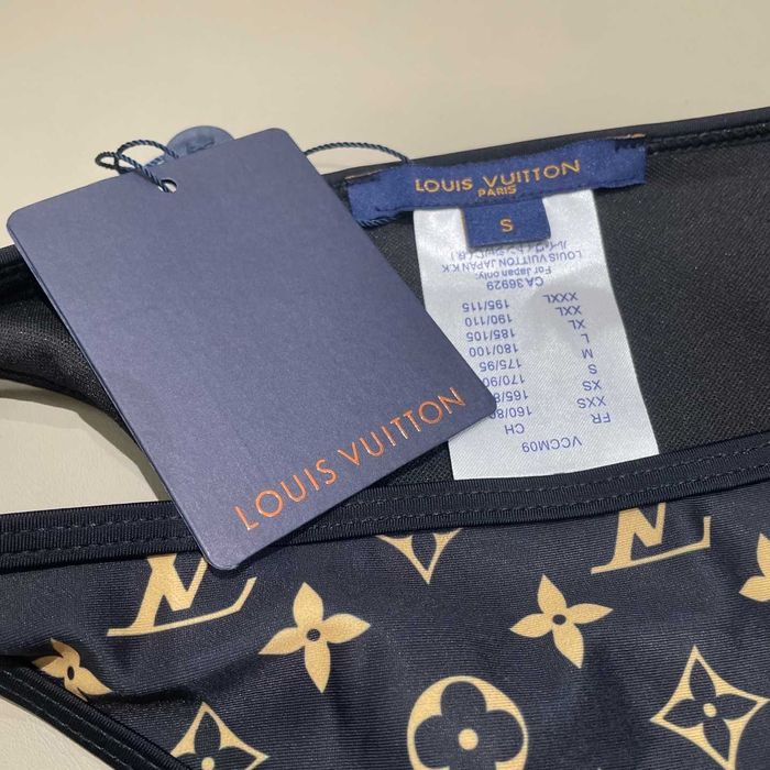 Aduc pe comanda Costume de baie LOUIS VUITTON orice model