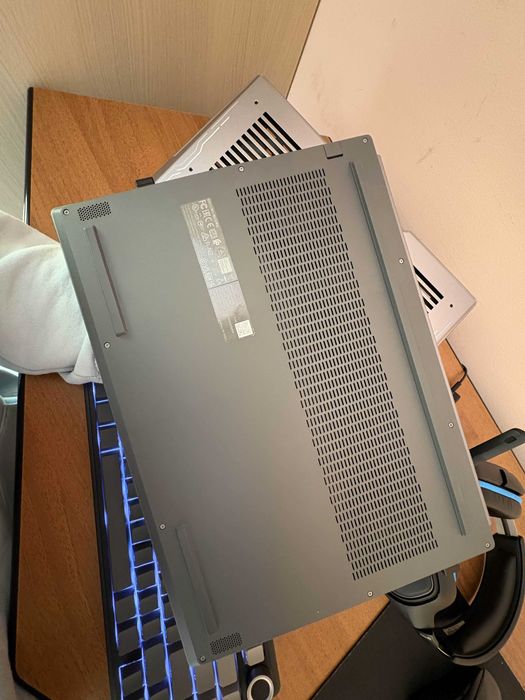 Laptop Gaming Lenovo Legion 5 16IRX9 i7gen14 RTX4070