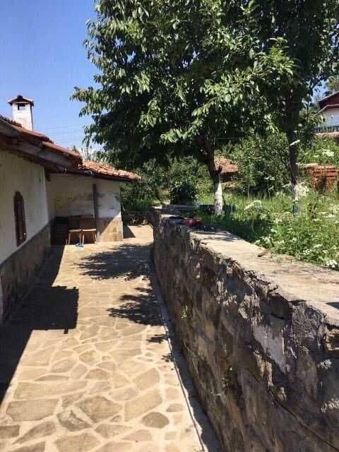 Продава се Къща в Златарица - 280 кв.м за 161 €/кв.м - Снимка #3