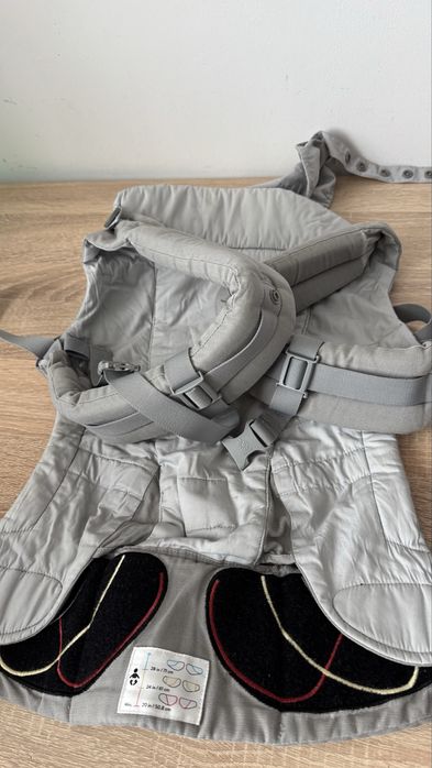 Продавам ергономична раница Ergobaby Adapt