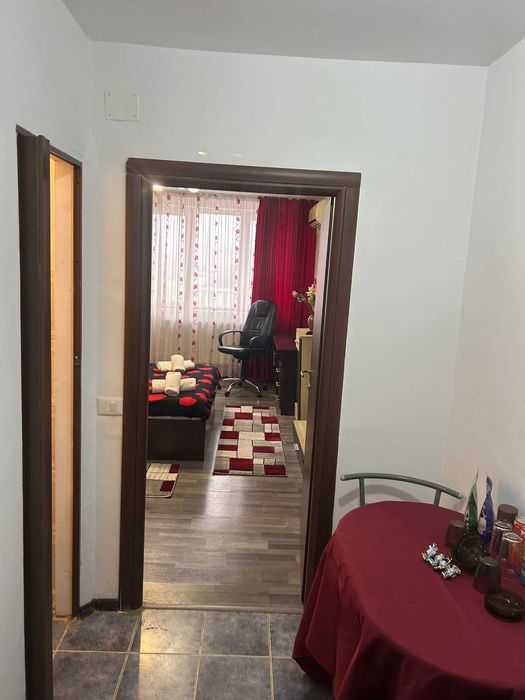 Inchiriez Garsoniera