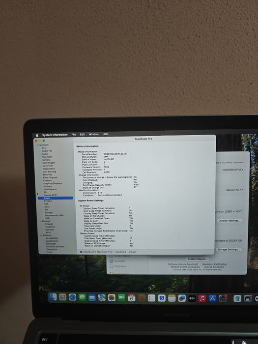 Macbook Pro 2020 13" I5 touchbar
