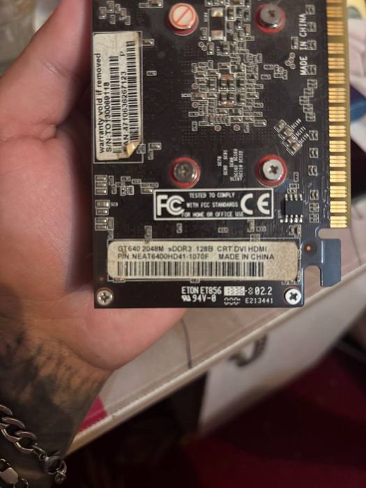 Продам видеокарту GT640