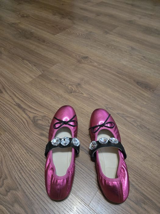 Балетки розовые со стразами