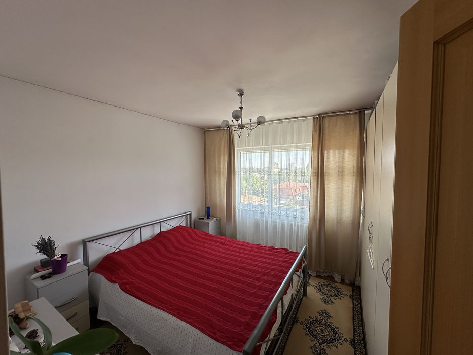Apartament 3 CAMERE decomandat, 72 mp