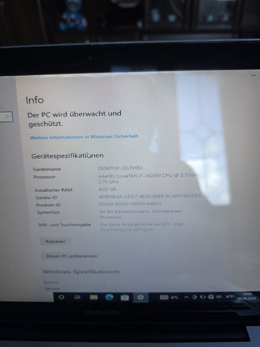 MacBook Pro 13" / Мощен Intel Core i7 2.70GHz / 4GB RAM / 320GB HDD / Windows 10 Pro