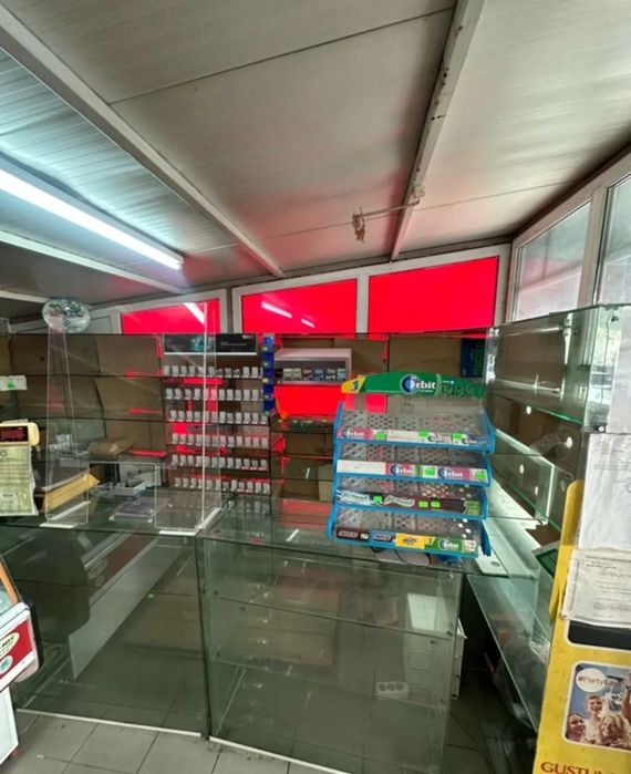 Vând magazin alimentar