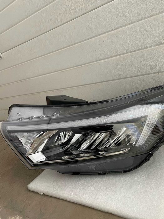 Фара передняя левая i20 20-24