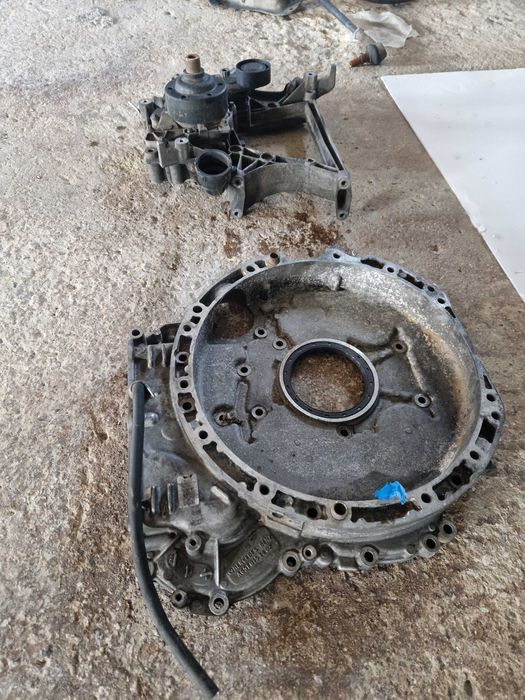 Capac distributie + suport anexe Sprinter 2.2 CDI Euro5 Euro6