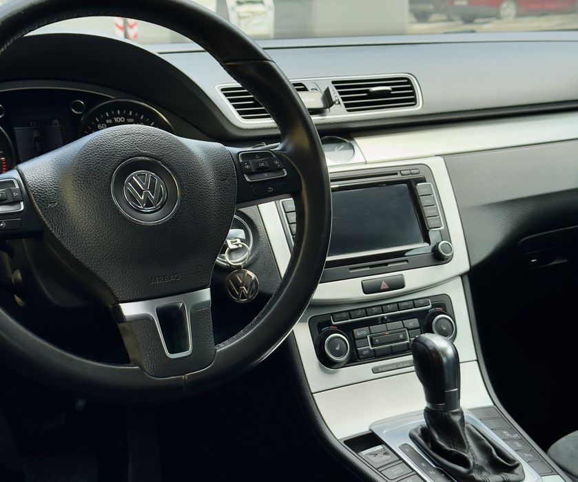 Volkswagen Passat 2011