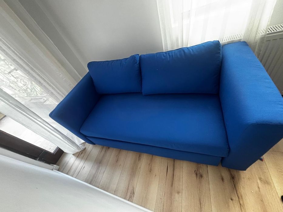 Canapea extensibilă 3 locuri albastru regal - stare foarte bună, comodă