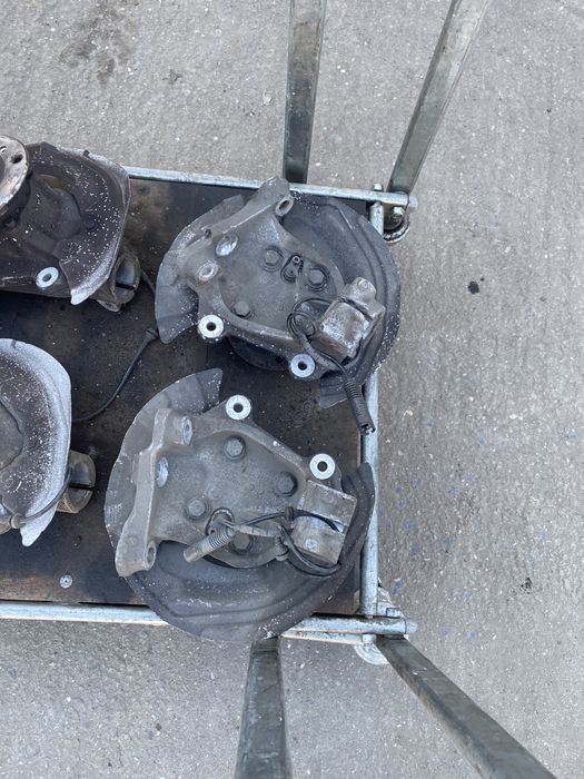 Fuzeta fata bmw e90 e91 e92 e93 e87 e81