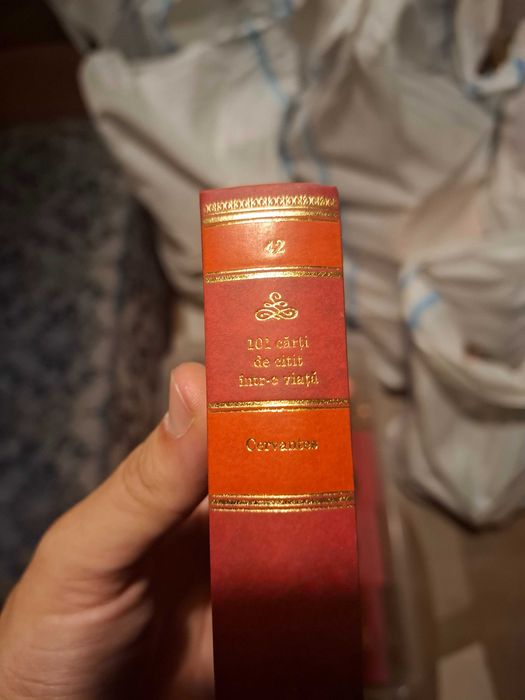 Vand cele 3 volume Adevarul