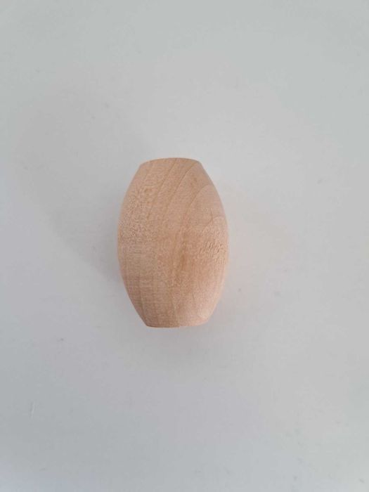 дървени мъниста топчета с размери 32 mm x 22 mm и отвор (9,5 mm).