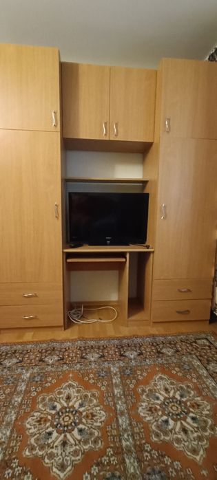 Fara agentii-Ap.f.curat.langa.Iulius Mall