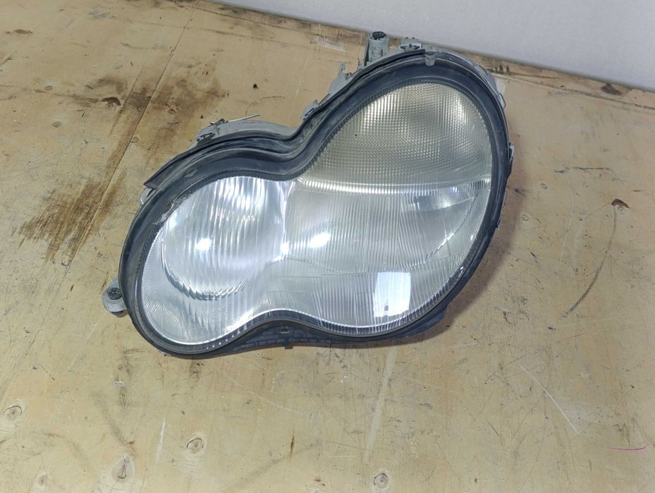 Фара Левая Mercedes C-class W203 дорест Оригинал
