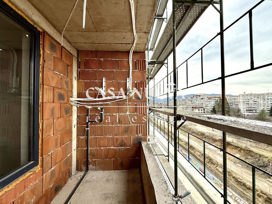 Тристаен апартамент в гр.София, ж.к.Овча Купел