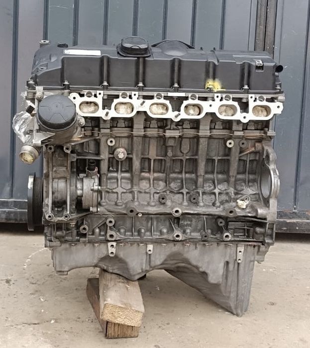 Двигатель БМВ BMW N52b30.