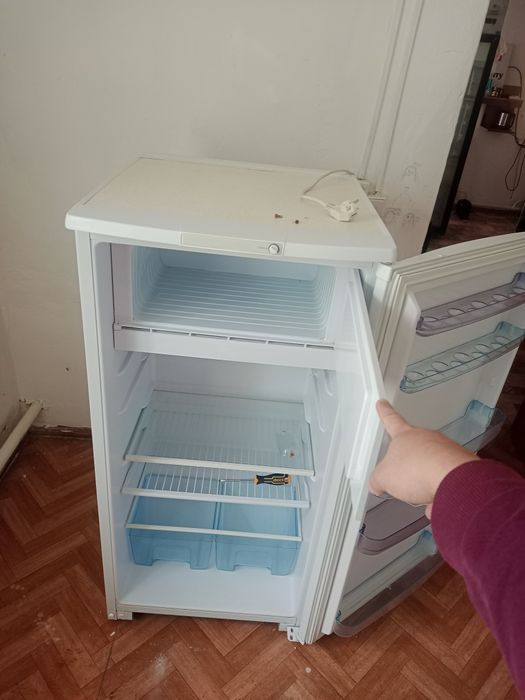 Продам холодильники рабочие