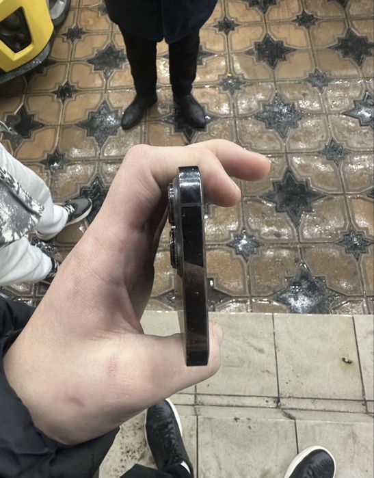 Айфон 13 про.