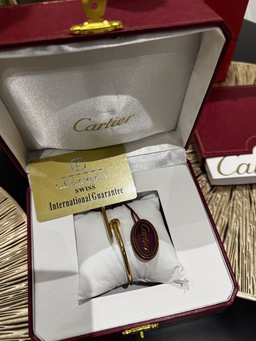 Гривна Картие унисекс