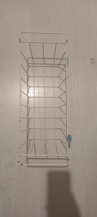 Продам корзину сетку от морозильника