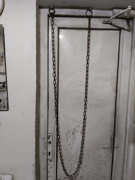 Продам цепь для собаки.