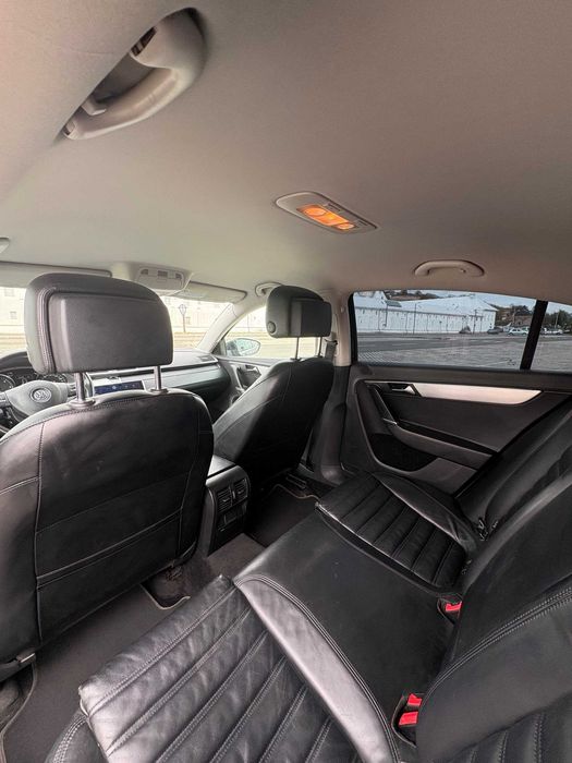 VOLKSWAGEN Passat 2012 — imagine 4