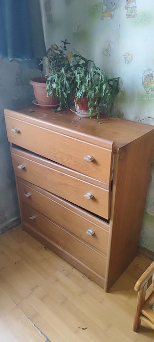 Шкаф и комод. Самовывоз