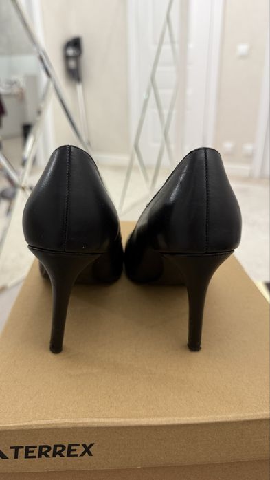 Продам туфли, размер 37