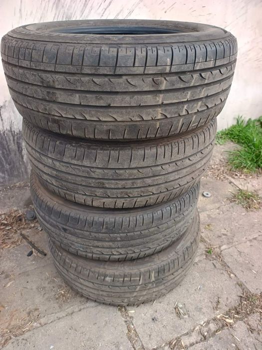 Гуми Bridgestone 235 65 17 стар дот