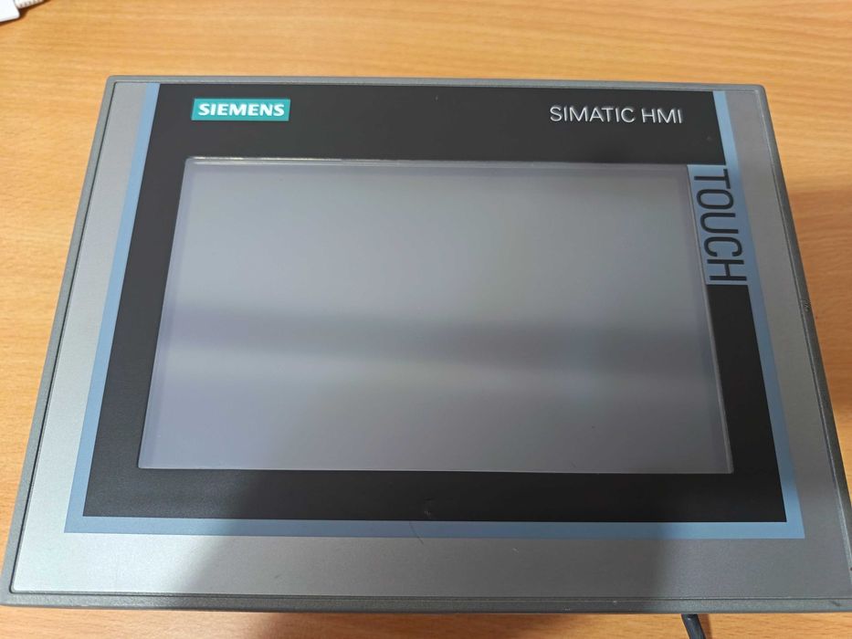 HMI Siemens 6av2-124-0gc01-0ax0