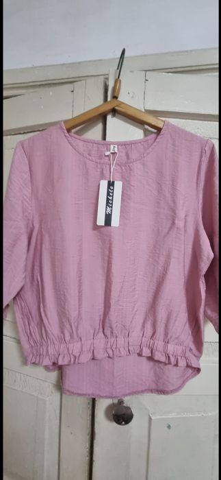 Продам женские кофточки