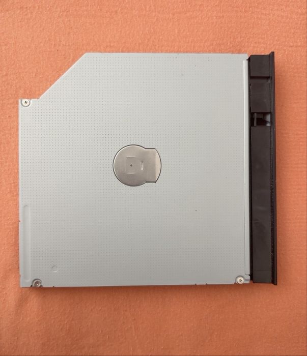 DVD записвачка — HLDS GUE1N