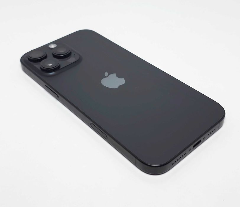 iPhone 16 Pro Max 256GB Black Titanium