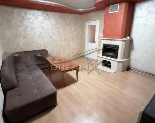 Тристаен апартамент под наем в Пловдив! 71051737