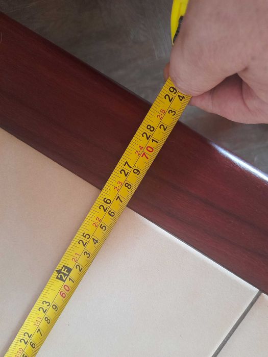 Masuta cu blat placat din gresie