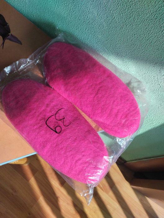 Войлочные тапочки