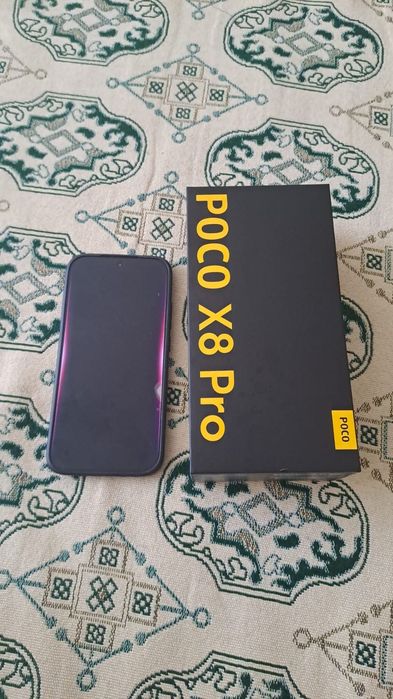 Продаётся Poco 8x pro