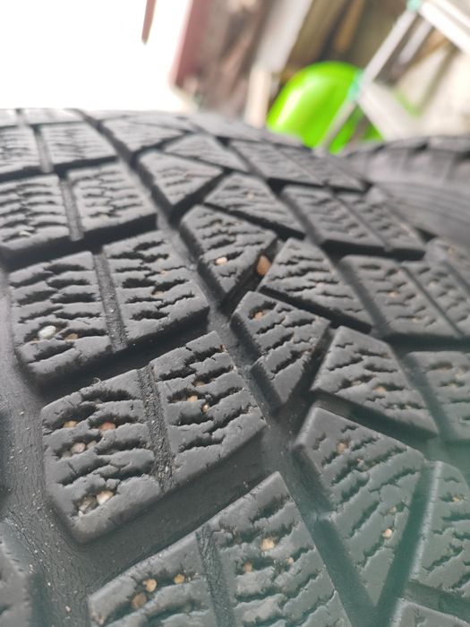 Продам резину Maxxis pressa suv 265/70 R 15