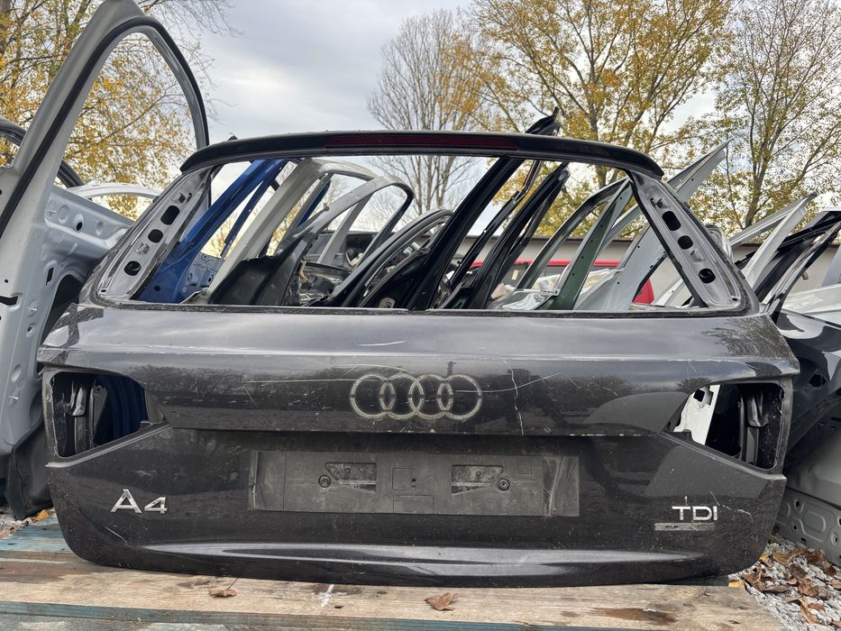 Капак/Багажник/Задна врата Audi A4 B8