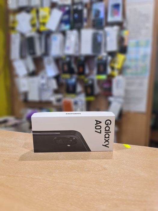 Samsung Galaxy A07 - Nou, Sigilat - 64/4 - Mov /Negru