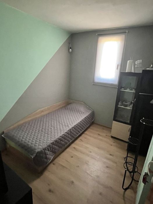 Етаж от къща в с. Мировяне! Готов за живеене!