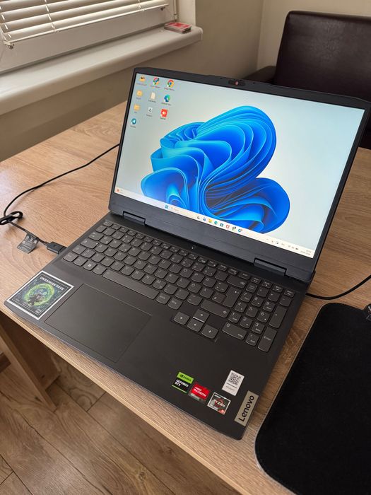 Gaming Laptop Lenovo Ideapad Gaming 3 2024+Gaming Mouse Corsair+Mouse pad/15.6 inch/1920x1080/512 GB SSD/Ryzen 5 7535 HS/RTX 4050