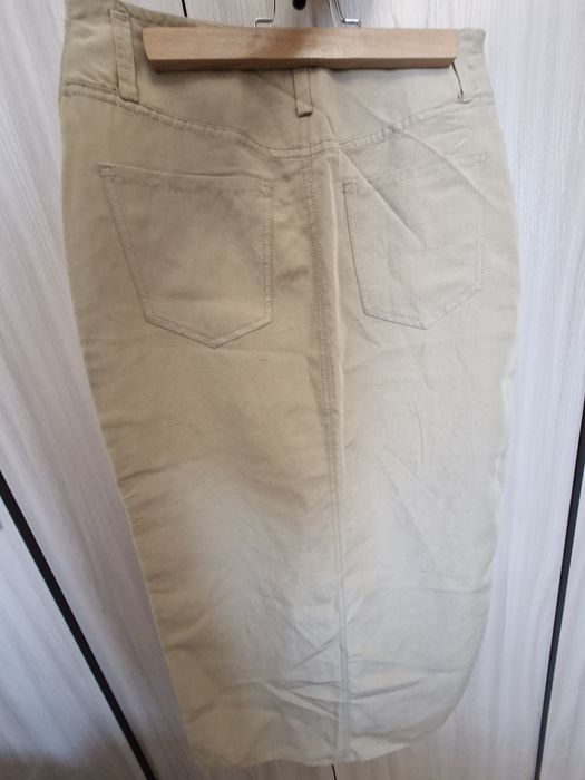 Бежеввя юбка Massimo Dutti