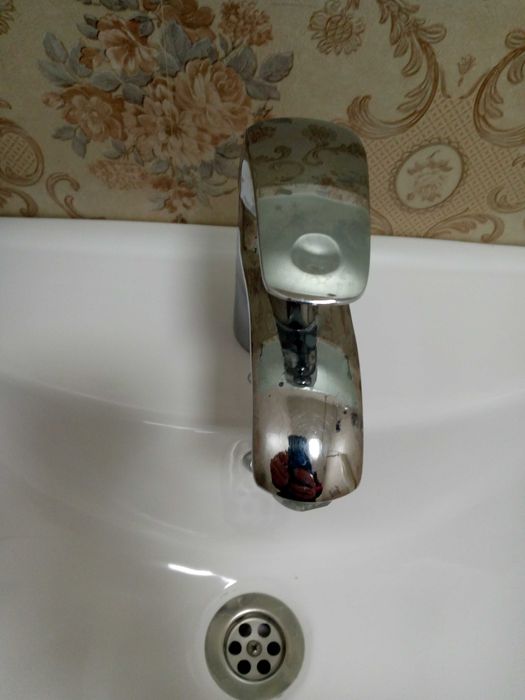 Смеситель для раковины PAFFONI  с проверкой.Цена 130 тыс