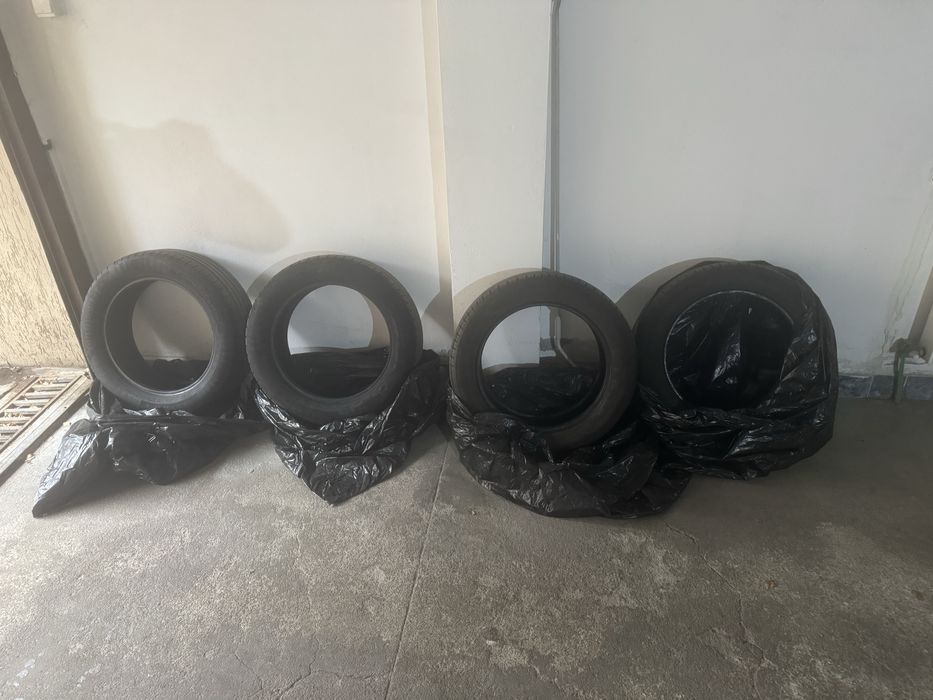 Anvelope continental 215/55/17